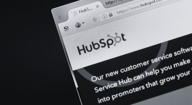 HUbspot CRM (770 x 424 px)-1