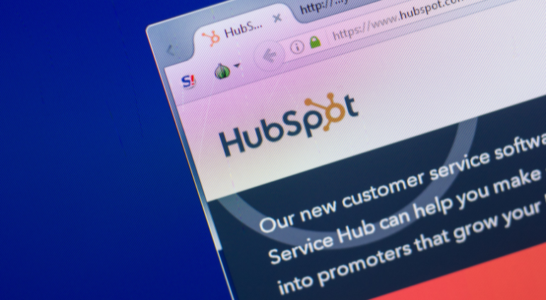 HubSpot CRM Schnittstelle zu Adobe Commerce