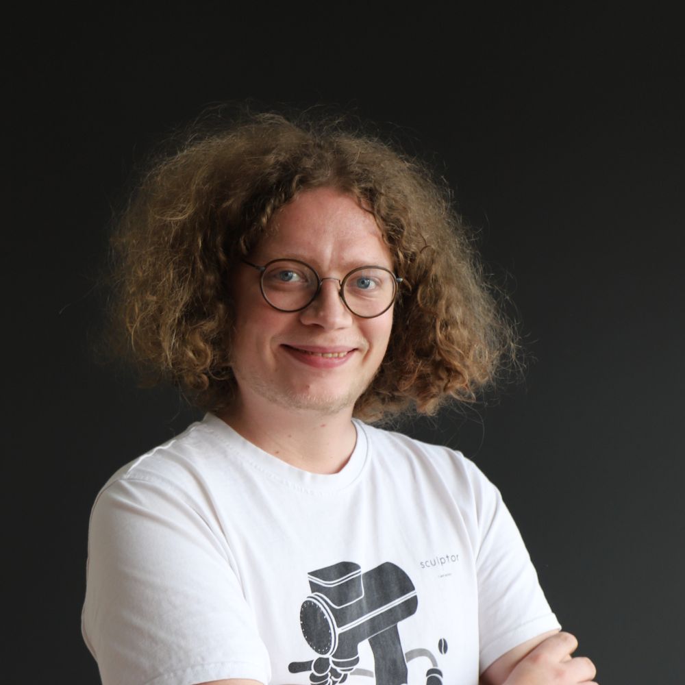 Lorenz Bialas, AI and Interfaces at PixelMechanics